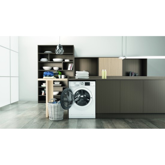 Стиральная машина Hotpoint-Ariston NDB10570DAUA Стиральная машина Hotpoint-Ariston NDB10570DAUA