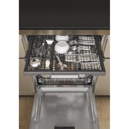 Посудомоечная машина Whirlpool W7IHT58T Посудомоечная машина Whirlpool W7IHT58T