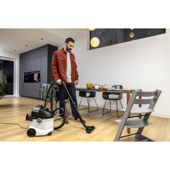 Пылесос Karcher SE 5 (1.081-230.0) Пылесос Karcher SE 5 (1.081-230.0)